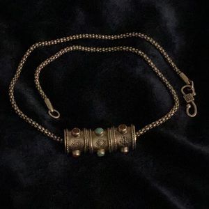 925 silver chain weighing 29.5 and 18 inches long, I accept offers